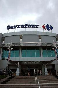 Carrefour предлагает франшизу российским сетям